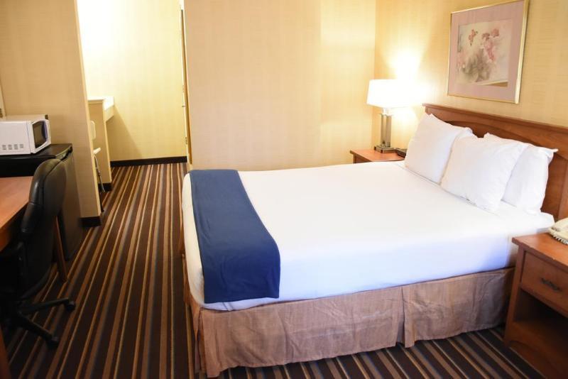 Howard Johnson By Wyndham Middletown Newport Area Exterior foto